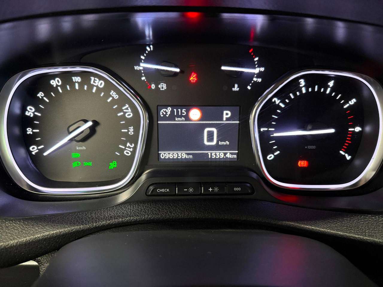 Fiat Scudo 2.0 Automaat L3H1 CAMERA*DAB*CARPLAY*ACC*BLIS*PDC*TREKHAAK — foto 11 van 25
