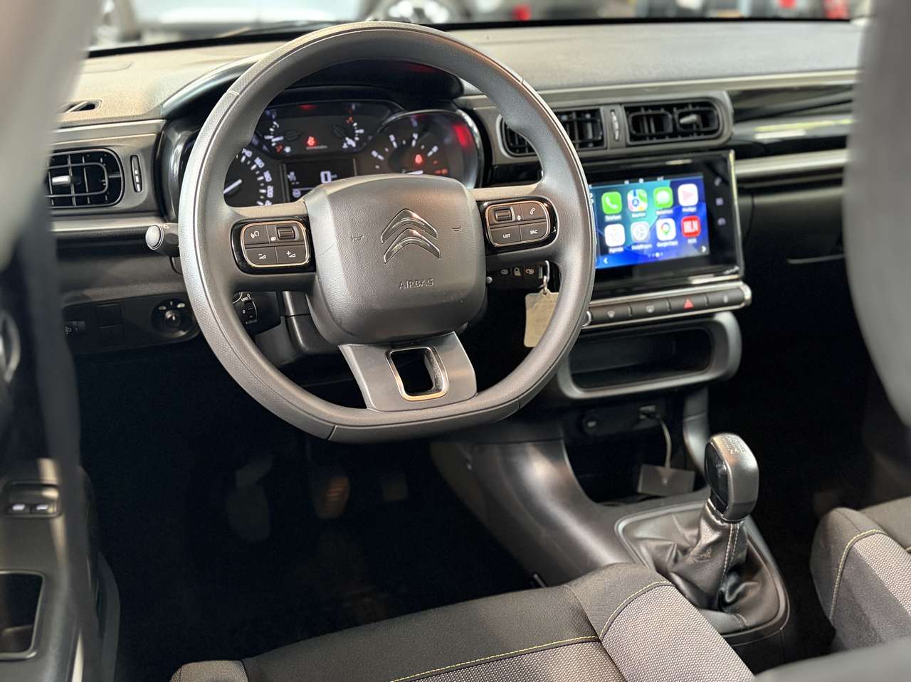 Citroen C3 1.2 Feel S Navigatie / Apple Carpay / DAB — foto 8 van 15