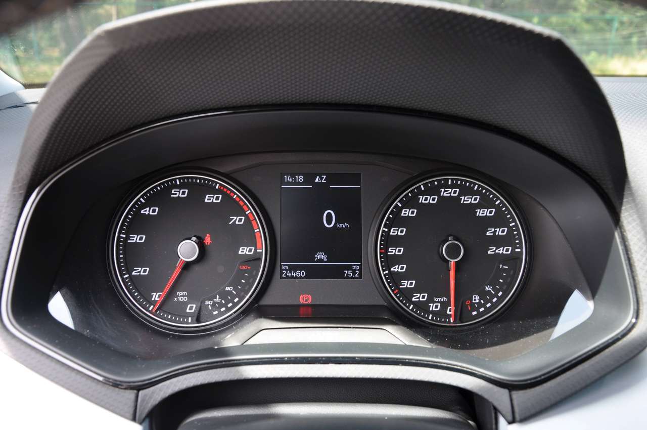 SEAT Arona 1.0 TSI "Move" Benzine - 24.500 Km - Manueel — foto 10 van 15