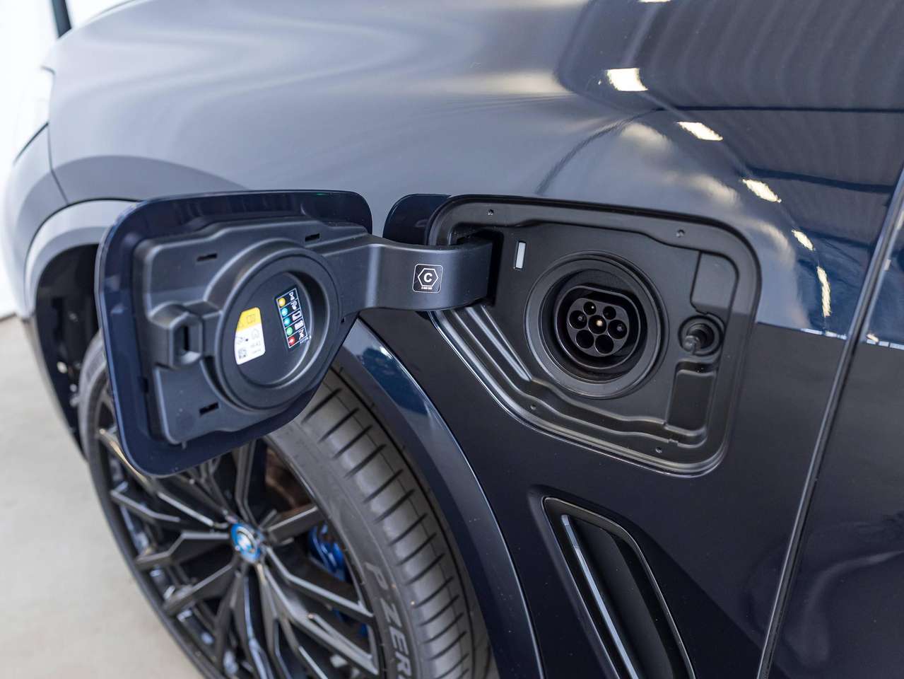BMW X5 GARANTIE|M-SPORT|PHEV|X-DRIVE45e|PANO|360°|LASERLIGHTS|ZETELVERW.(v/a)|HEAD-UP|ACC|LA|SFEERVERL.|TREKHAAK| — foto 11 van 25