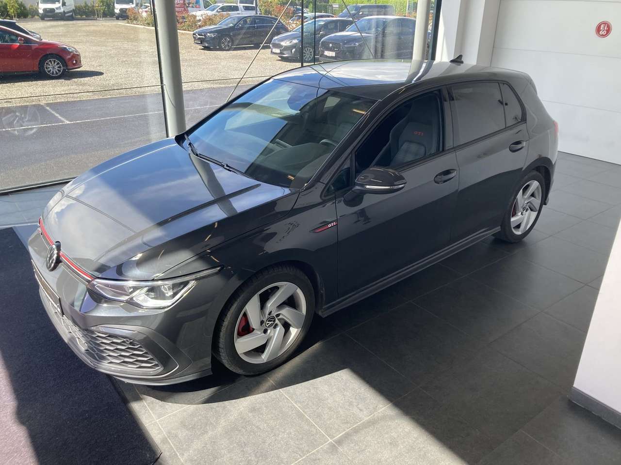 Volkswagen Golf GTI 2.0TSI 245PK 6 VIT — foto 3 van 20