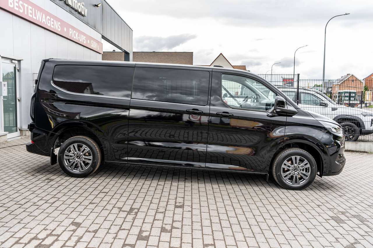 Ford Transit Custom 2.0TDCi Limited L2 5pl. - Trekhaak / 360° camera - 5j Warranty - 42.000ex — foto 2 van 20