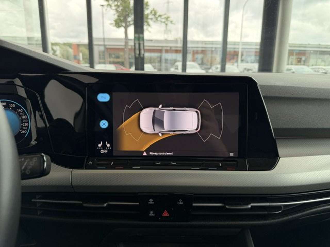 Volkswagen Golf MOVE BENZINE SLECHTS 10000KM!!!!!! — foto 15 van 23