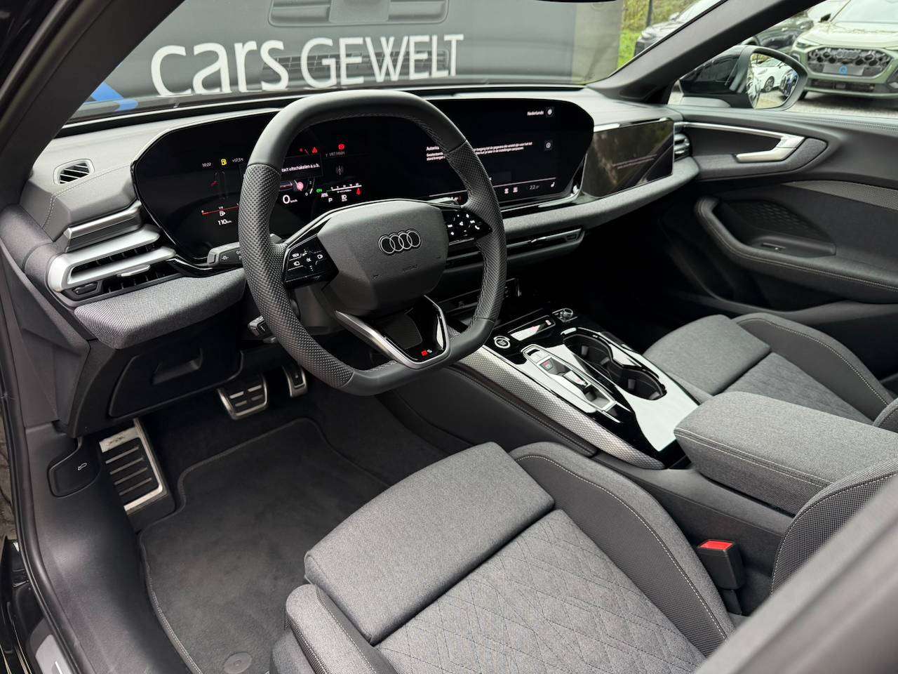 Audi A5 40 TFSI AVANT S-LINE PASS DISP 360° CAMERA CARPLAY SFEERVERLICHTING — foto 4 van 20