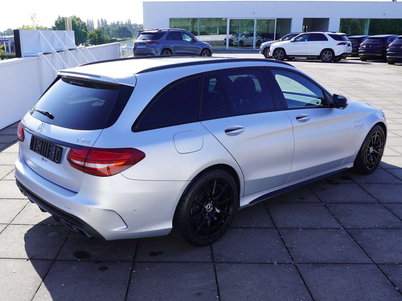 Mercedes-Benz C 63 AMG T Comand Panorma Nachtp Distronic SoundSyst — foto 3 van 12