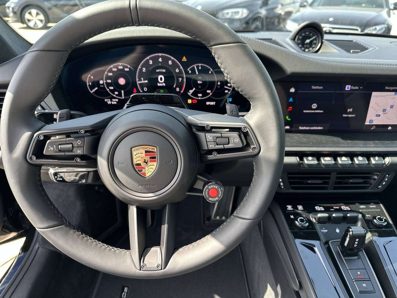 Porsche 992 4 GTS Schuifdak Exterieurpakket zwart Lift vooras — foto 10 van 16
