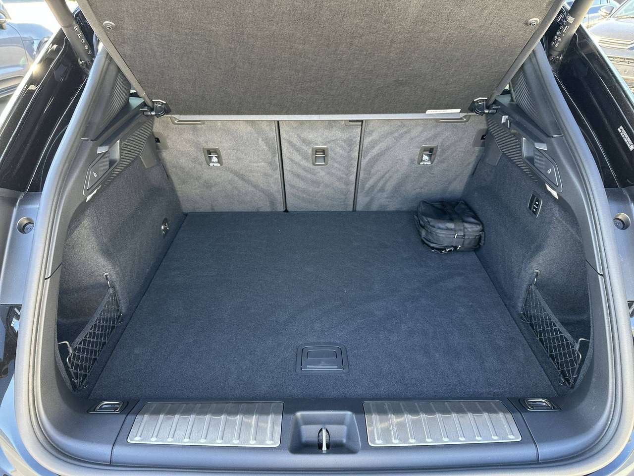 Porsche Macan 4ELEK/21"/PANODAK/LUCHTVERING/HEAD UP/LEDER/LED — foto 9 van 19