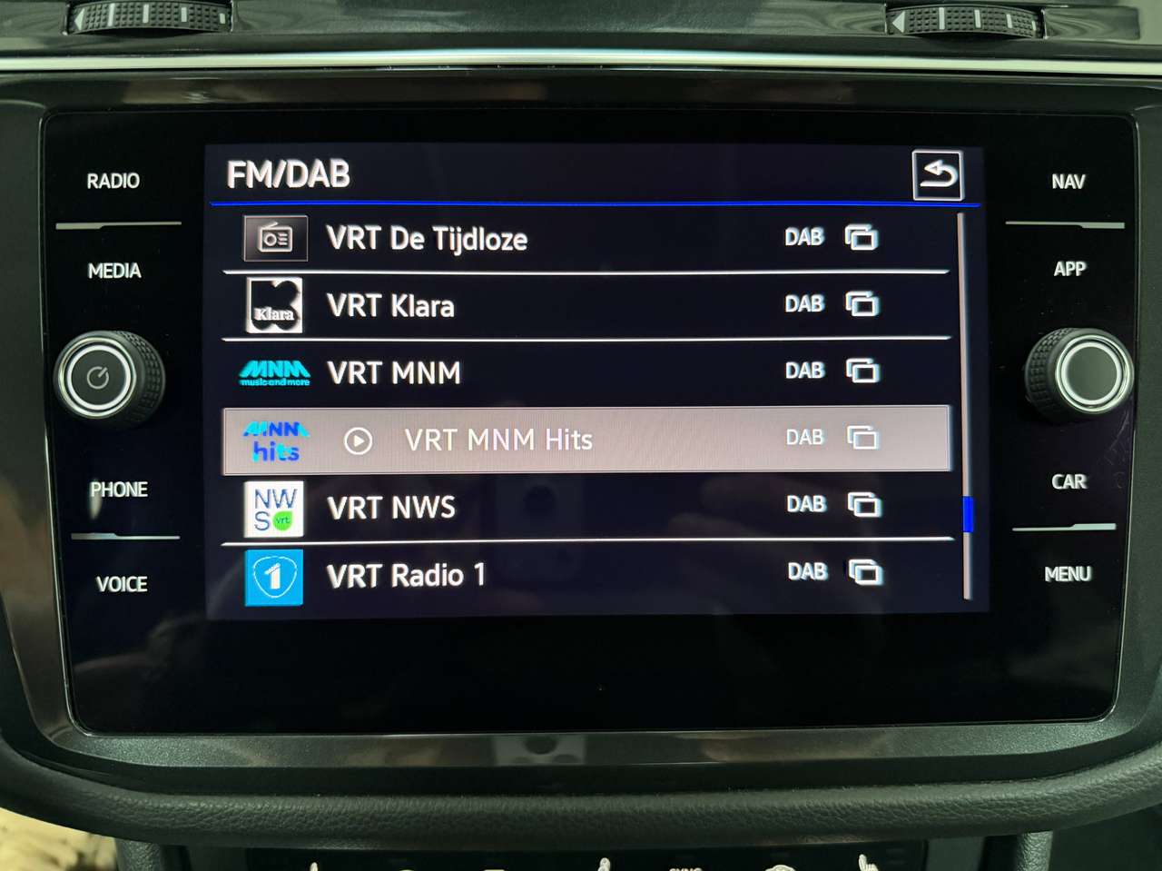 Volkswagen Tiguan Tiguan eHybrid 1.4 Elegance DSG (180 kW) CAMERA*DAB*CARPLAY*NAVI*LED*ACC*PDC*AC3Zone*SoH 93,33% — foto 18 van 25