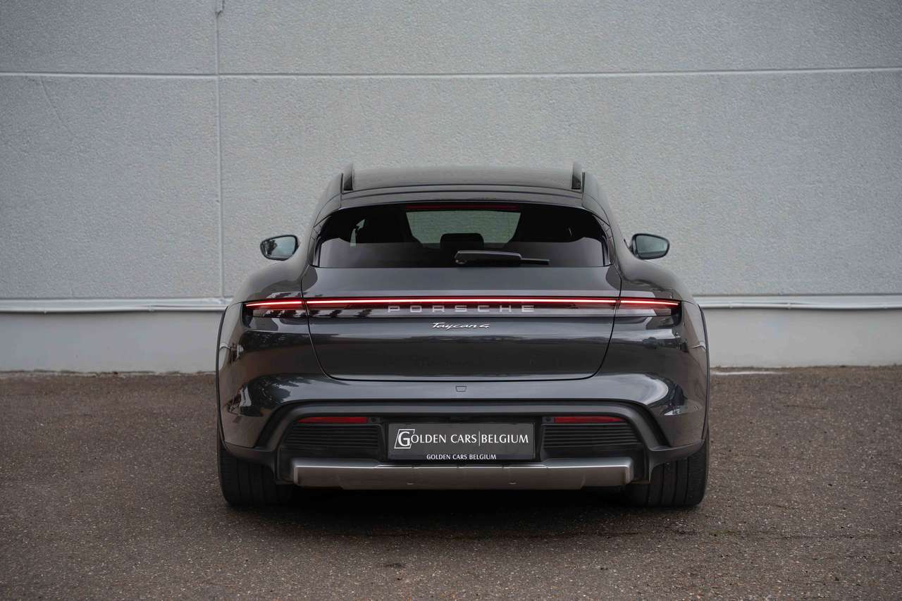 Porsche Taycan 4 Cross Turismo SOH94%/PANODAK/21'/BOSE/LUCHTV/MEMORY/CARPLAY/LANE — foto 7 van 25