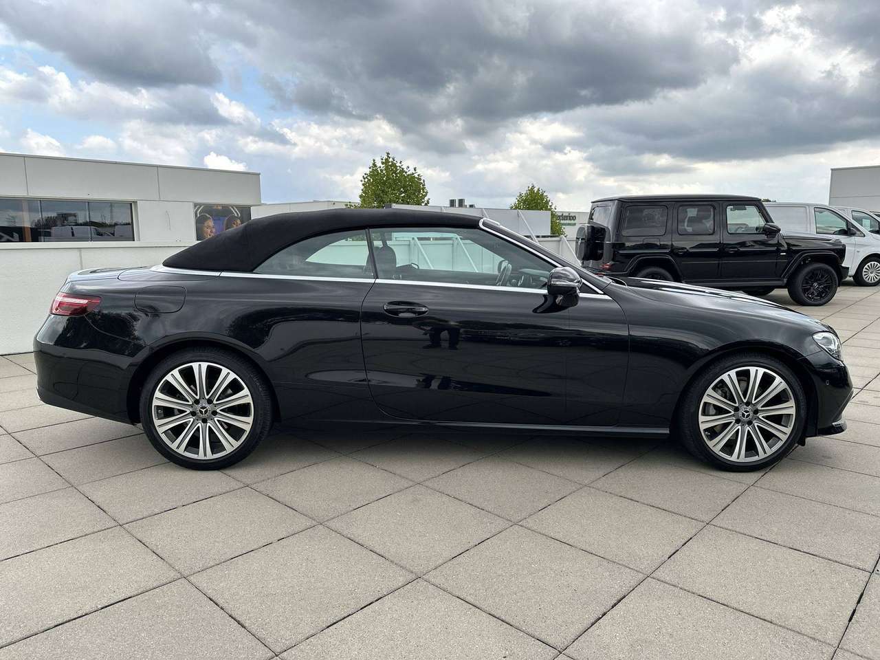 Mercedes-Benz E 200 Cabriolet E 200 (EU6d-TEMP) Leder smartphone integratie sfeerverlichting — foto 4 van 17