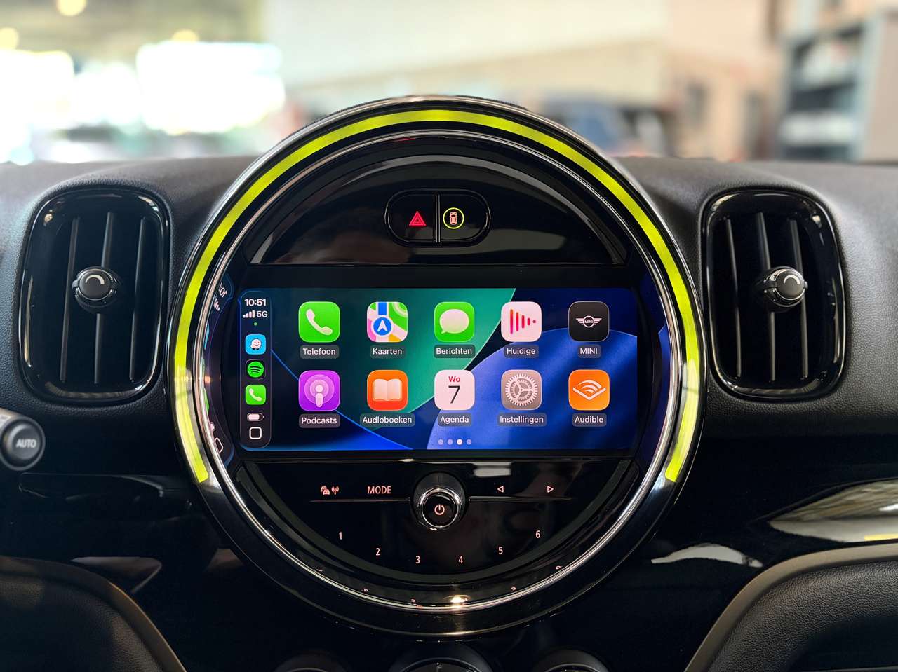 MINI One Countryman 'Northwood Edition' met open dak! — foto 12 van 19