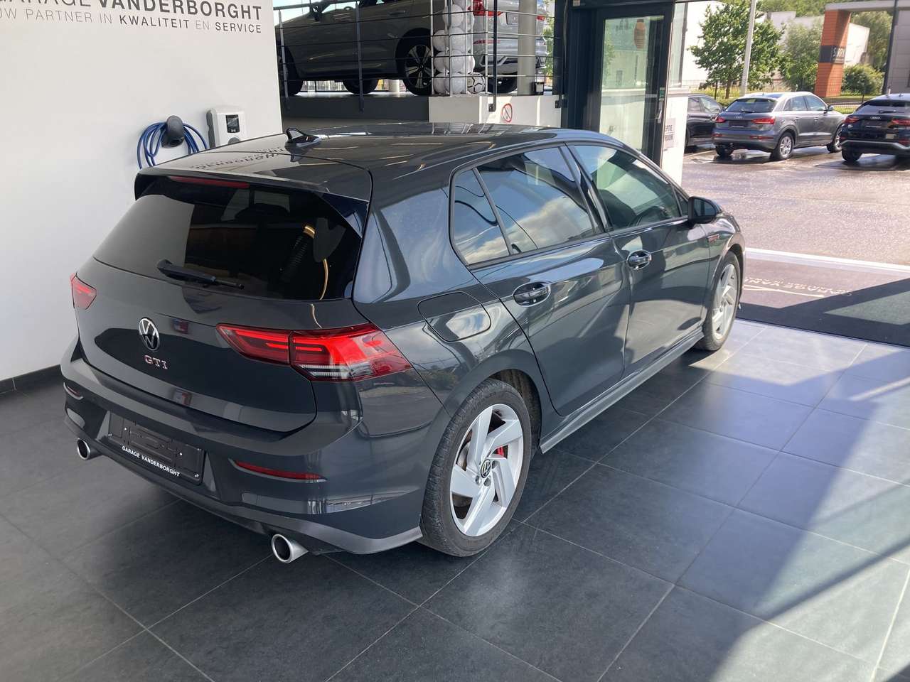 Volkswagen Golf GTI 2.0TSI 245PK 6 VIT — foto 4 van 20