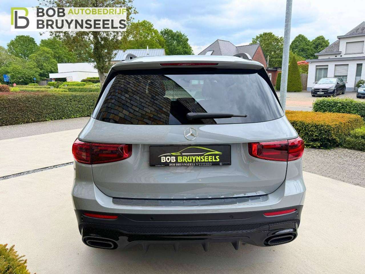 Mercedes-Benz GLB 180 AMG Line | Alpinegrijs | Lifecycle Edition | Nightpakket | Panodak | Camera |Keyless GO — foto 7 van 20