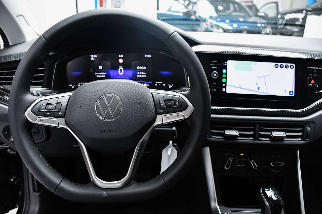 Volkswagen Taigo Taigo 1.0 TSI Life Business DSG - NAVIGATIE VIA SMARTLINK / PDC / AIRCO — foto 16 van 19