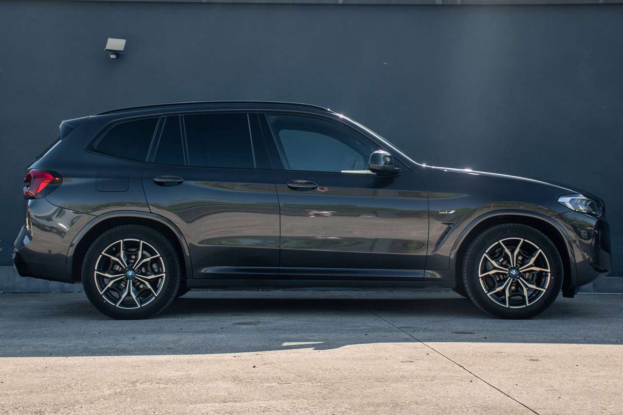 BMW X3 X3 30e M sportpakket facelift model — foto 6 van 25