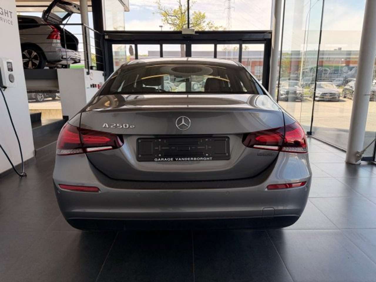 Mercedes-Benz A 250 250 PLUG-IN HYBRID AUTOMAAT+OPEN DAK-60000KM!!!! — foto 6 van 23