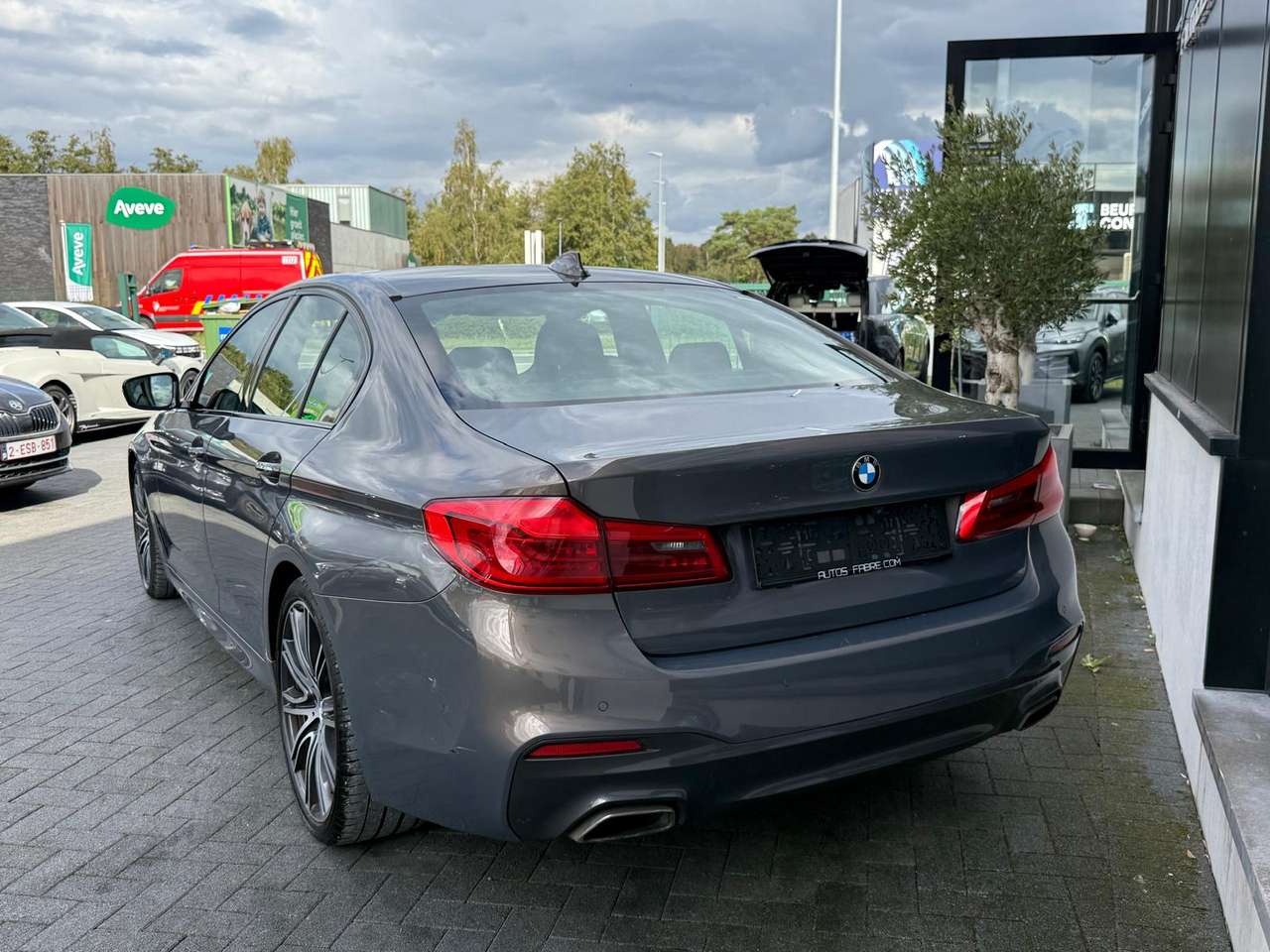 BMW 520 iA M-Pack Dealerprice 20999 euro ttc — foto 7 van 17
