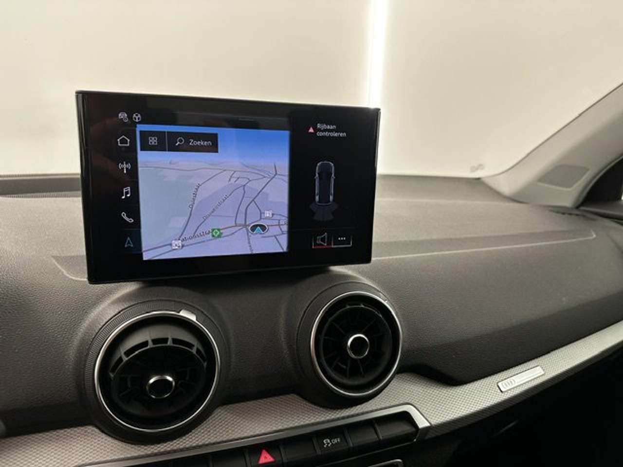 Audi Q2 S-LINE BENZINE AUTOMAAT 21000KM!!!!! — foto 9 van 17