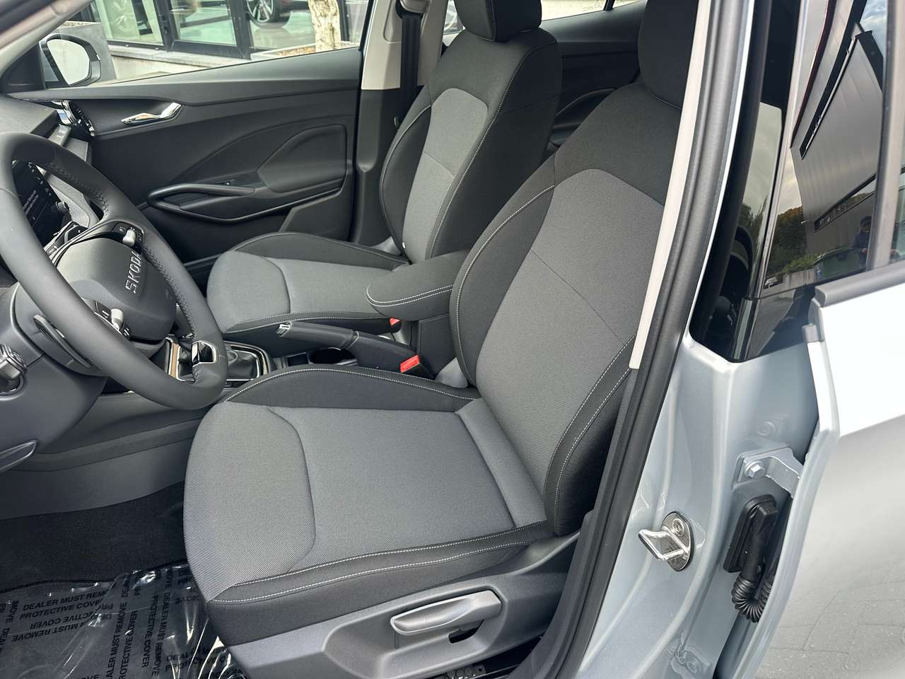 Skoda Fabia 1.0i  115pk DSG Automaat  Verw zetels NIEUW !!!! — foto 10 van 17