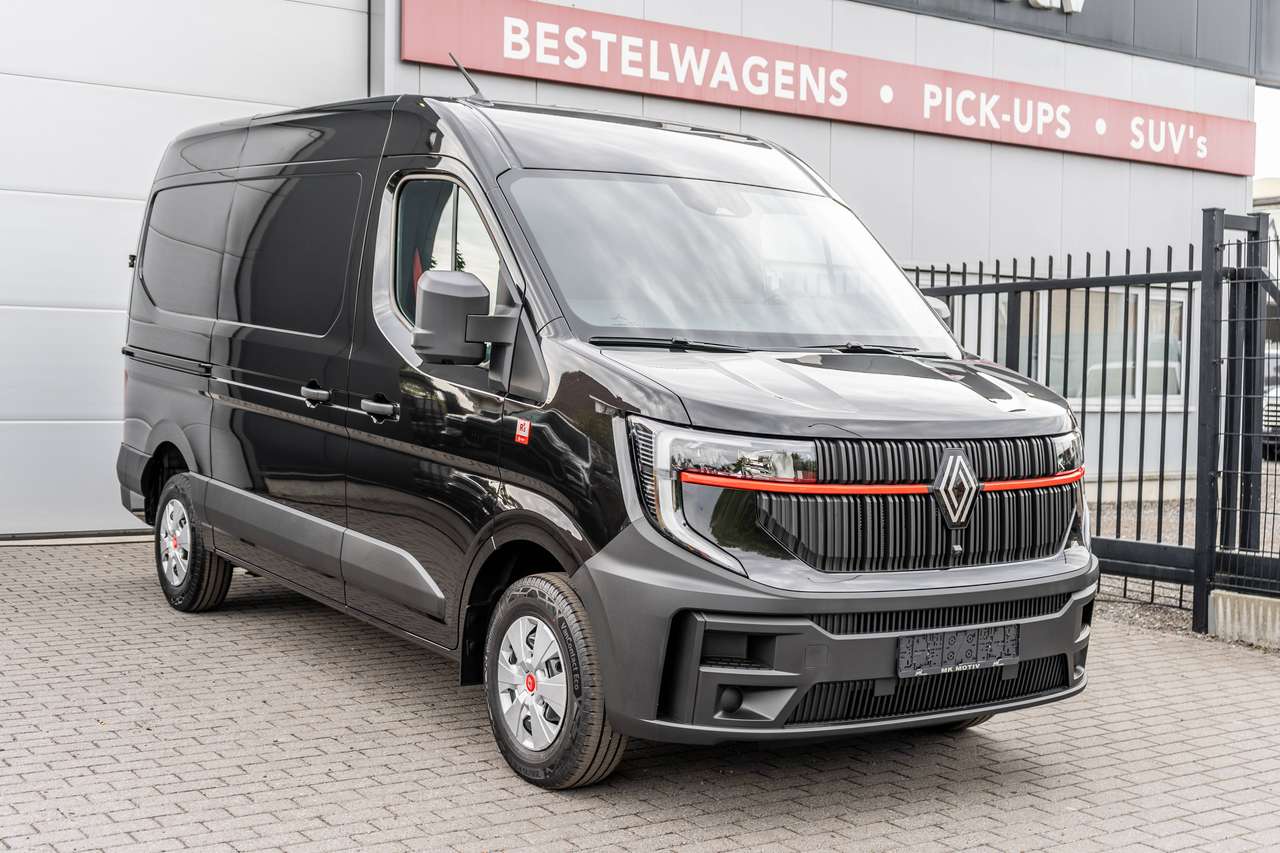 Renault Master 2.0dCi L2H2 - Automaat - Navigatie - 34.700excl