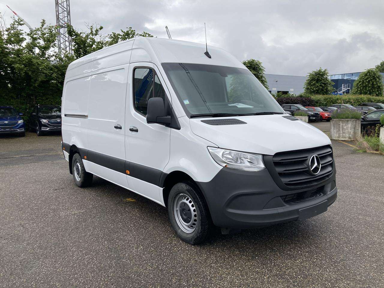 Mercedes-Benz Sprinter 317 CDi 170 L2H2 38.850€ netto Camera/Navi — foto 12 van 25