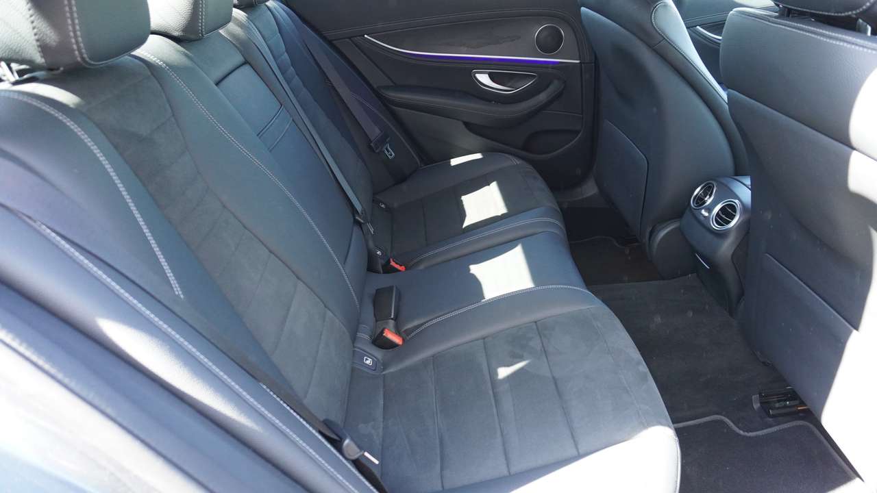 Mercedes-Benz E 220 d AMG/360 CAM/NIGHT PAK/COMAND ONLINE/9G-TRON/LED — foto 12 van 12