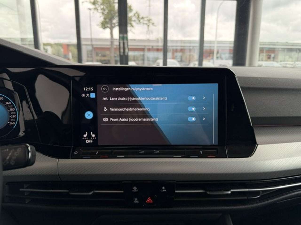 Volkswagen Golf MOVE BENZINE SLECHTS 10000KM!!!!!! — foto 16 van 23