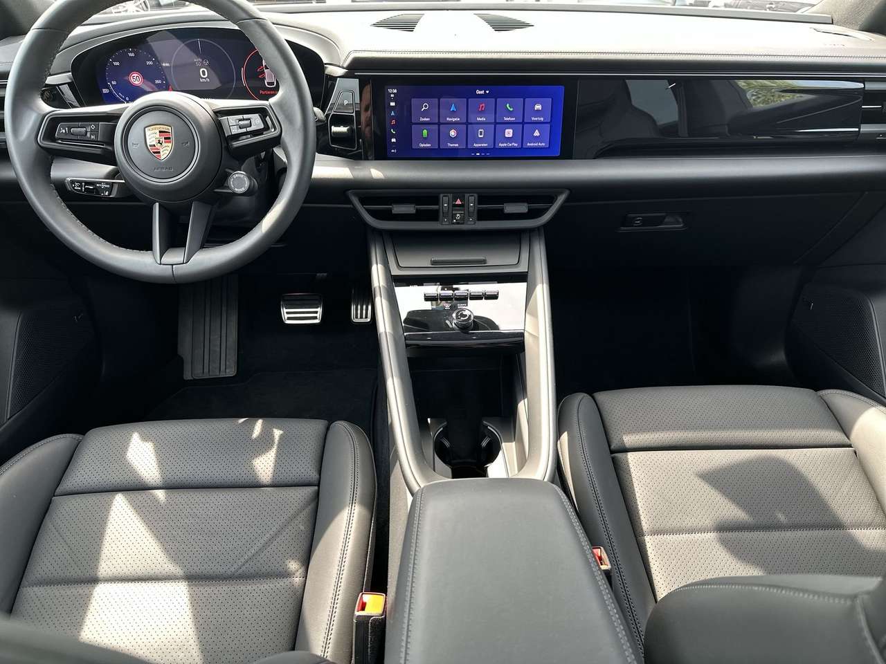 Porsche Macan 4S ELEK/PANODAK/22"/LEDERPAK/BOSE/LUCHTVER — foto 9 van 18