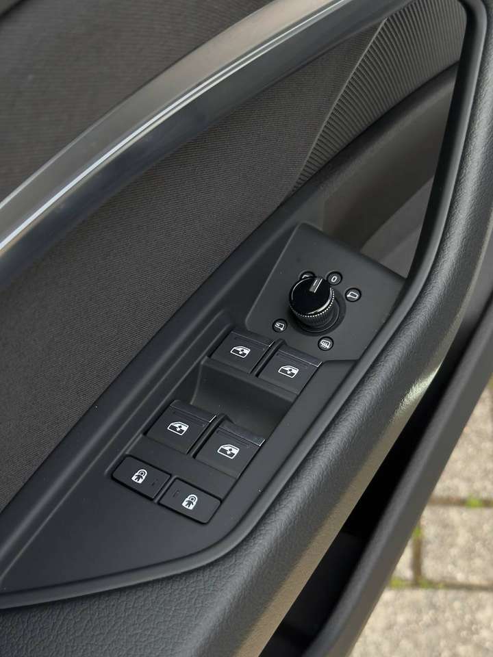 Audi e-tron 50 SPORTBACK QUATTRO GPS 360°CAM CARPLY ELEKKOFFR — foto 16 van 17