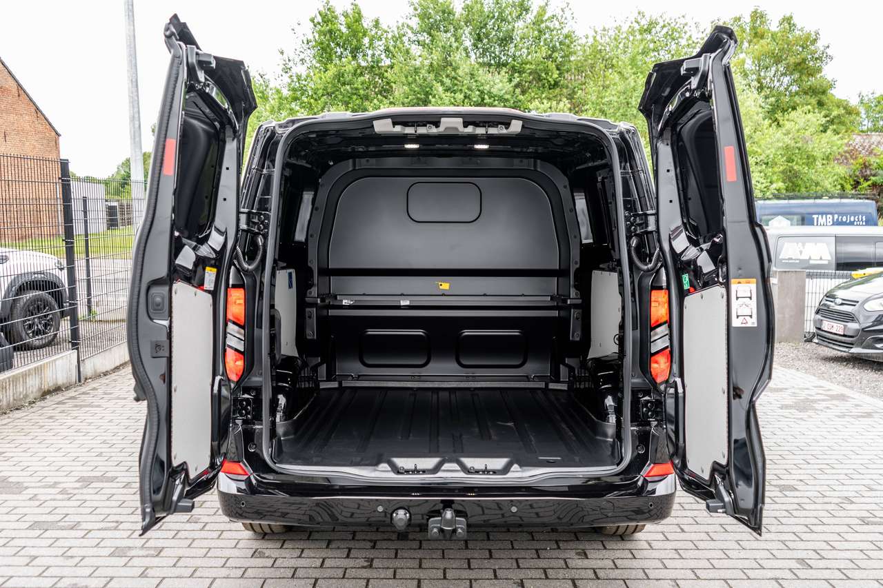 Ford Transit Custom 2.0TDCi Limited L2 5pl. - Trekhaak / 360° camera - 5j Warranty - 42.000ex — foto 7 van 20