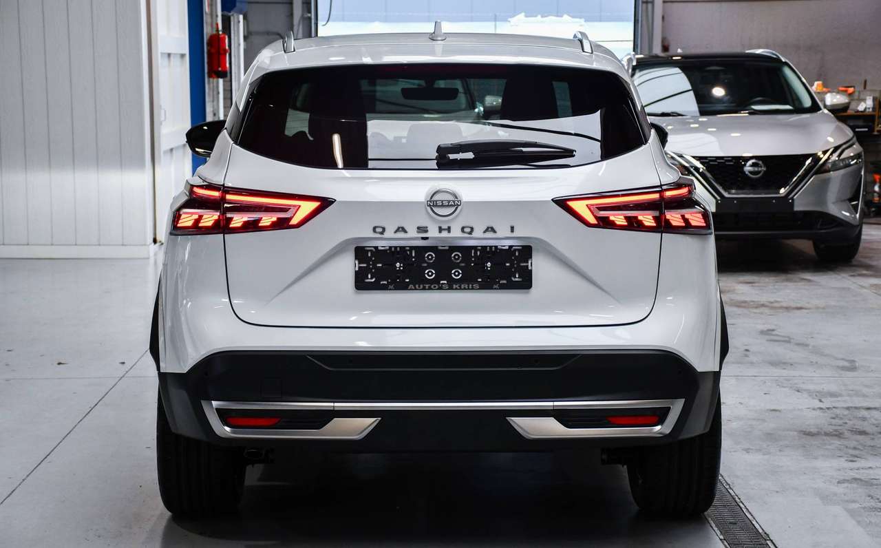 Nissan Qashqai Qashqai 1.3 DIG-T MHEV Tekna Xtronic - NAVIGATIE / PANO DAK / CAMERA / SMARTLINK / BLIS / ACC — foto 5 van 20