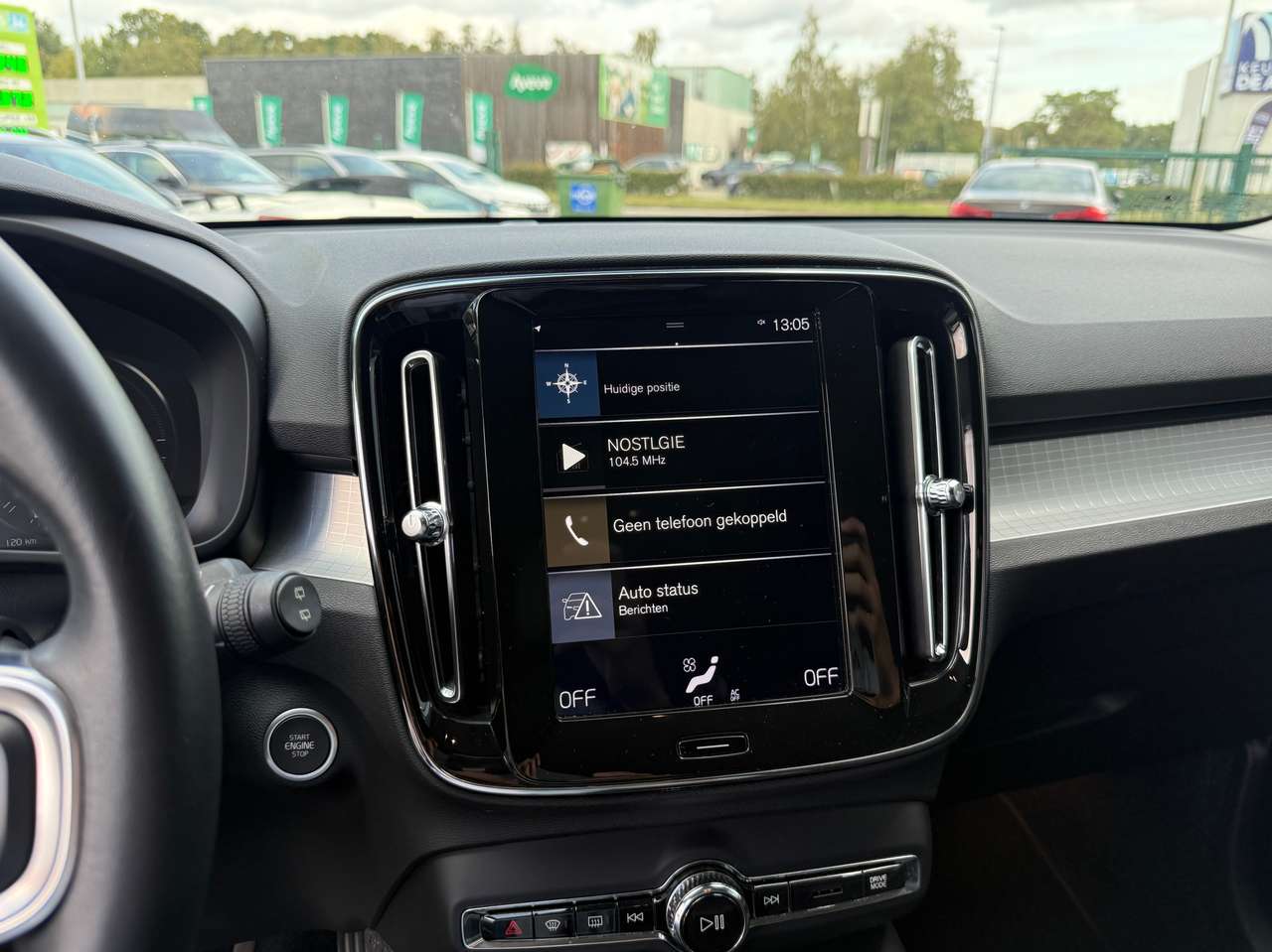 Volvo XC40 1.5 T5 PHEV Plug in Electric / Benzine Inscription Expression — foto 13 van 18