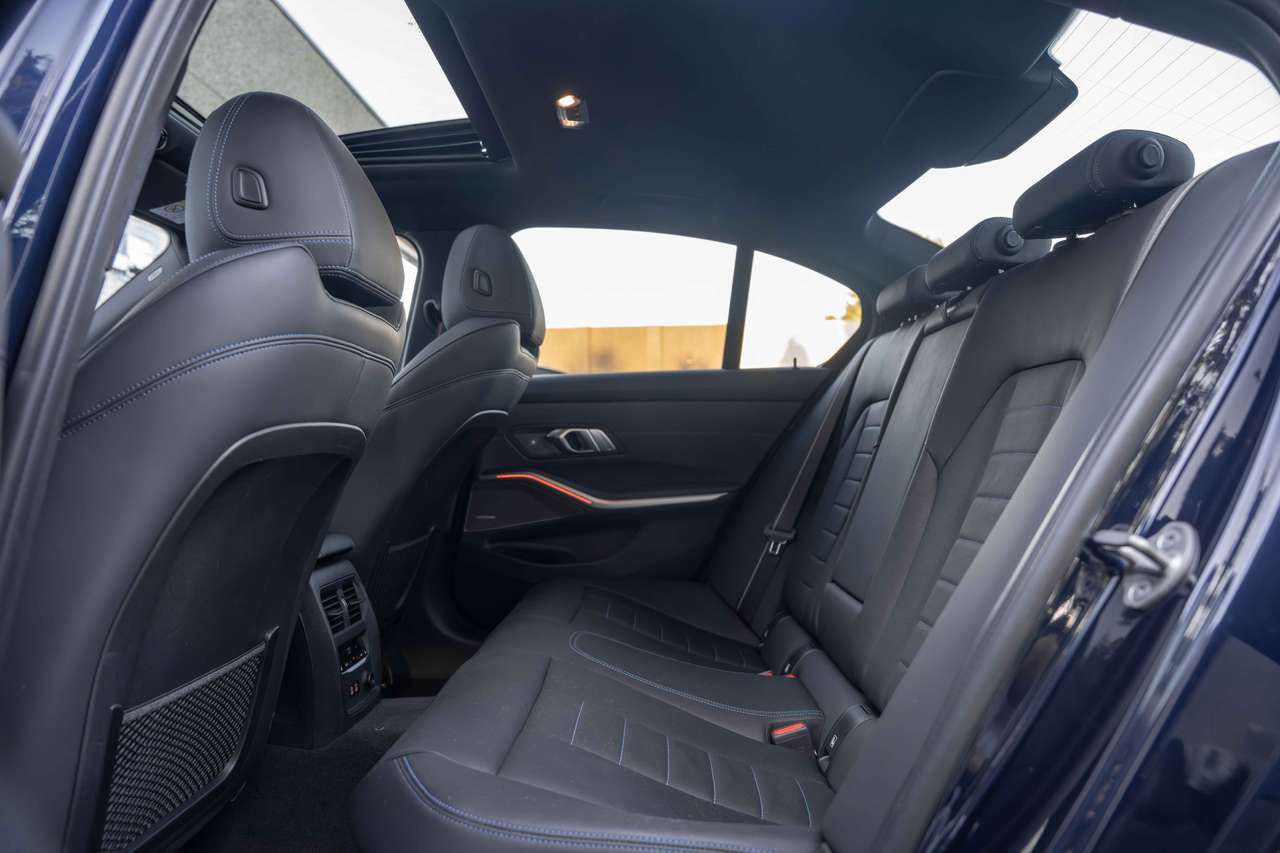 BMW 340 M340i xDrive LASER/OPENDAK/HUD/H&K/ACC/360°/MEMORY/ — foto 13 van 25
