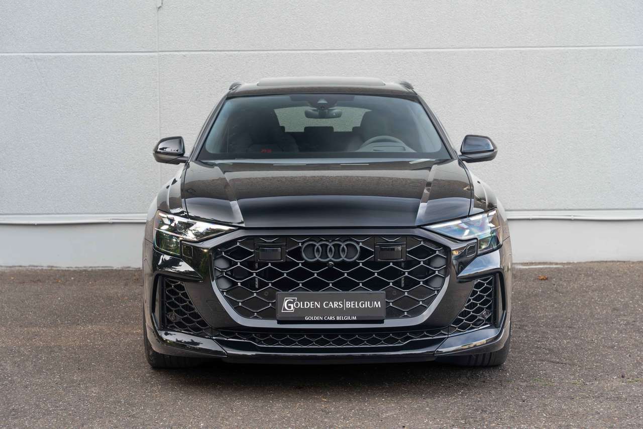 Audi RS Q8 Performance MATRIX/4-WIELSTURING/CERAMIC/PANO/HUD/SOFTCLOSE/B&O — foto 3 van 25