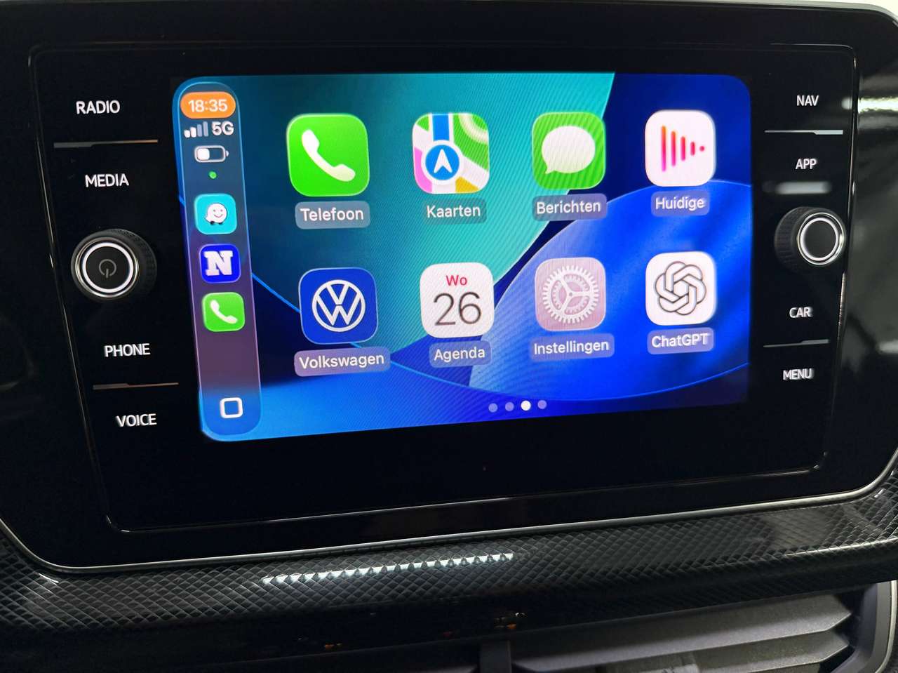Volkswagen T-Cross T-Cross 1.0 TSI R-Line CAMERA*LED*ACC*DAB*CARPLAY*PDC*AC2Zone — foto 18 van 25