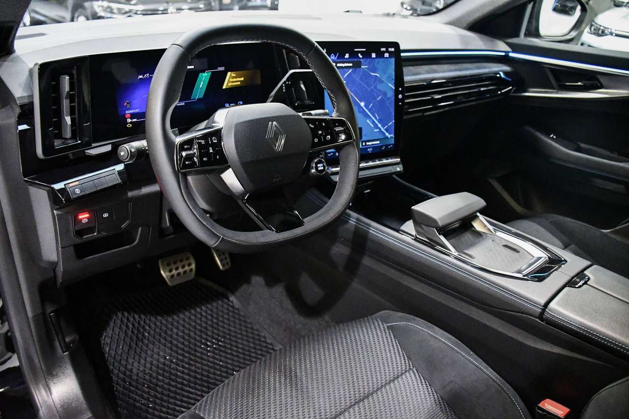 Renault Austral Alpine E-Tech Full Hybride - TREKHAAK / NAVIGATIE / SMARTLINK / ACC / CAMERA — foto 8 van 17