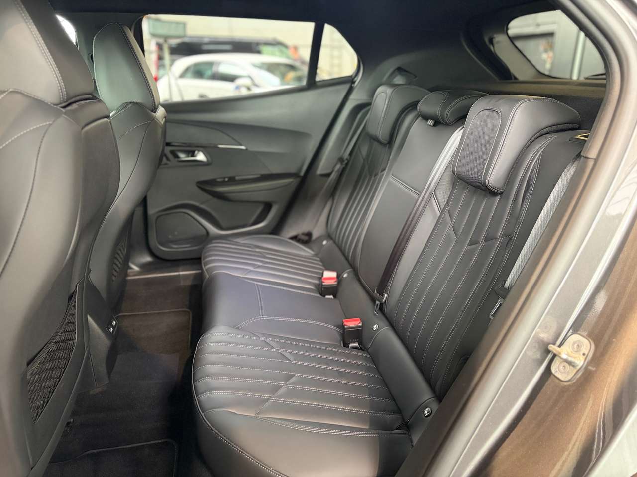 Peugeot 2008 VERKOCHT — foto 6 van 21
