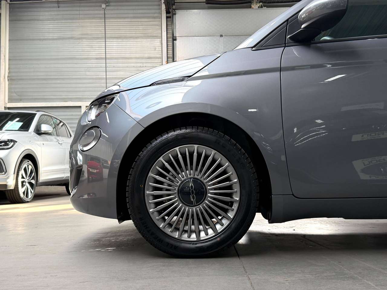 Fiat 500e Icon 24kWh BAT SoH 94% DAB*NAVI*CARPLAY*CC*LANEASS*AAC — foto 6 van 25