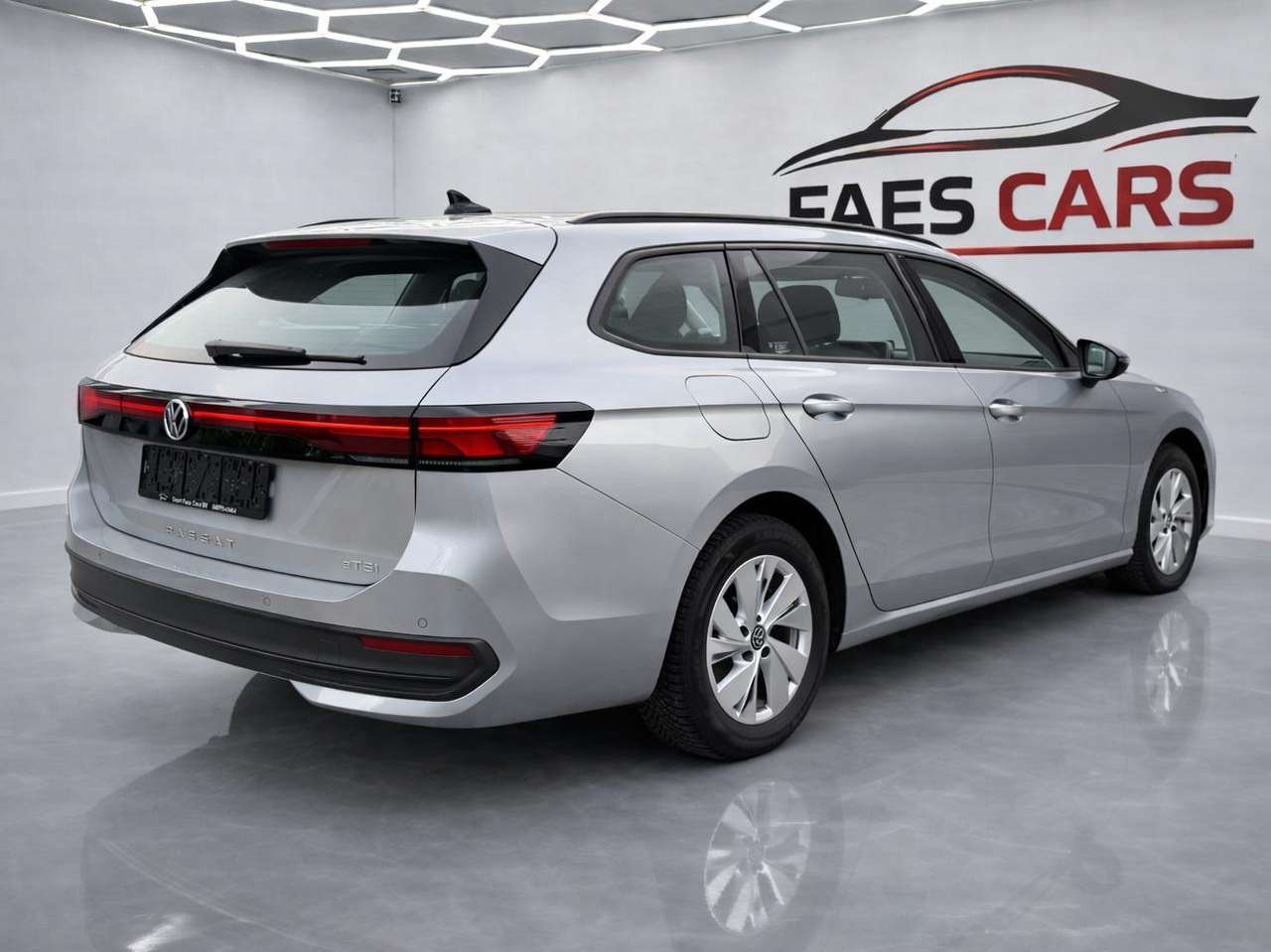 Volkswagen Passat Variant Passat Variant eHybrid 1.5 TSI Elegance Business Premium DSG — foto 4 van 11