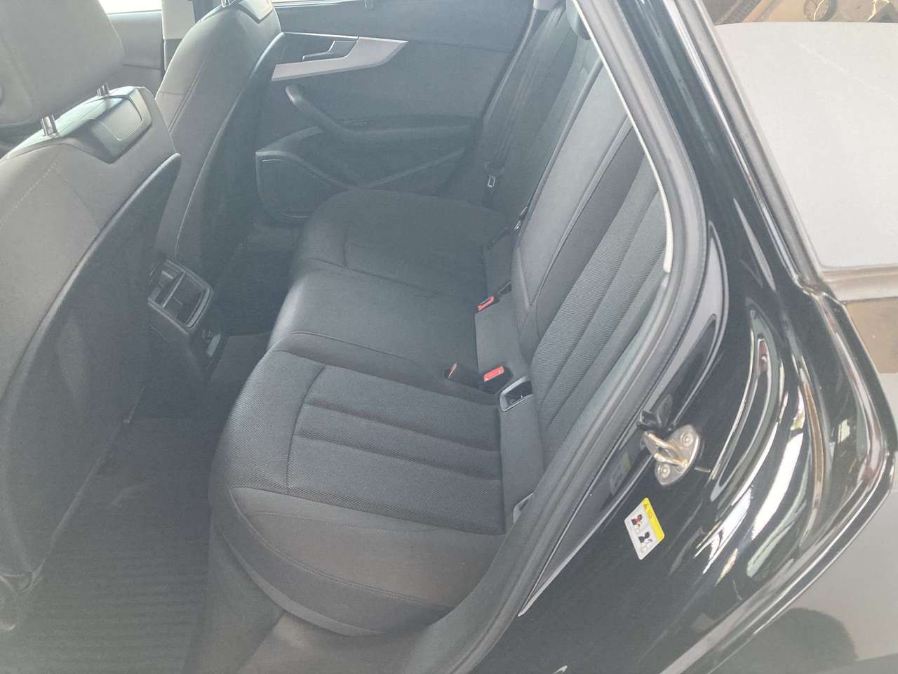 Audi A4 AVANT  35 TFSI MHEV AUTOMAAT 49000KM!!! — foto 9 van 20