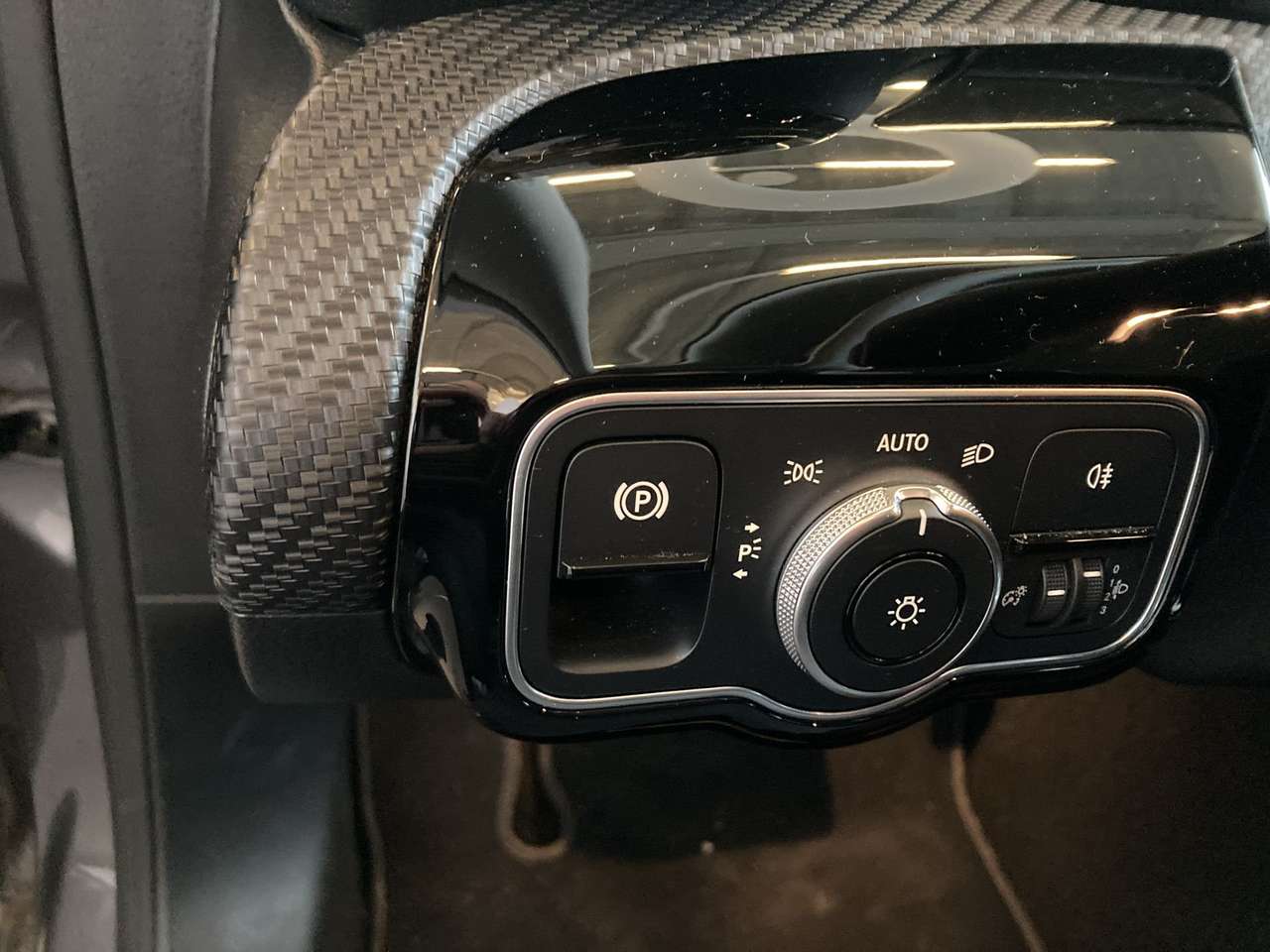 Mercedes-Benz A 180 BENZINE AUTOMAAT  +TAL VAN OPTIES — foto 19 van 20