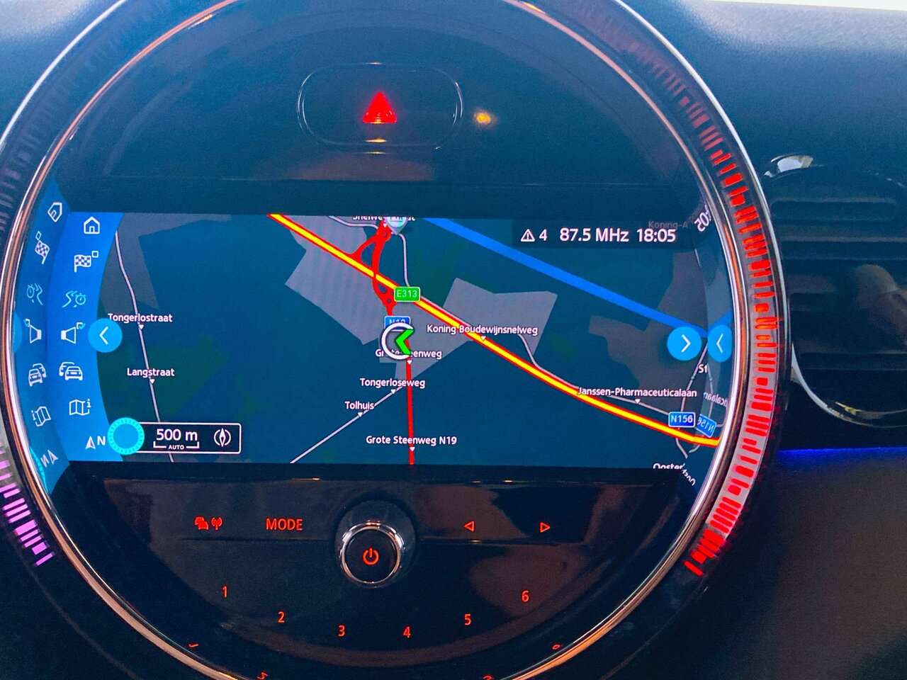 MINI One Automaat/Navi/Led/ — foto 17 van 24