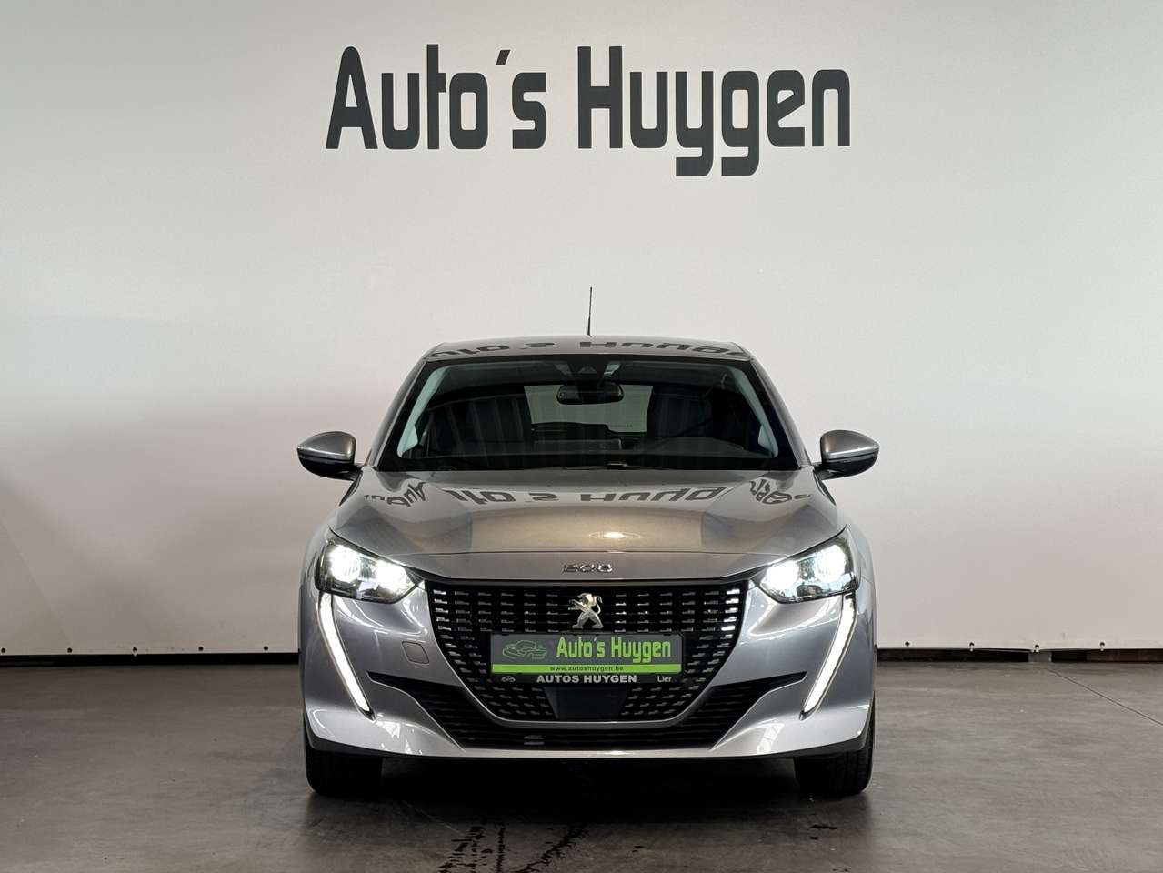Peugeot 208 1.2i PureTech — foto 2 van 15