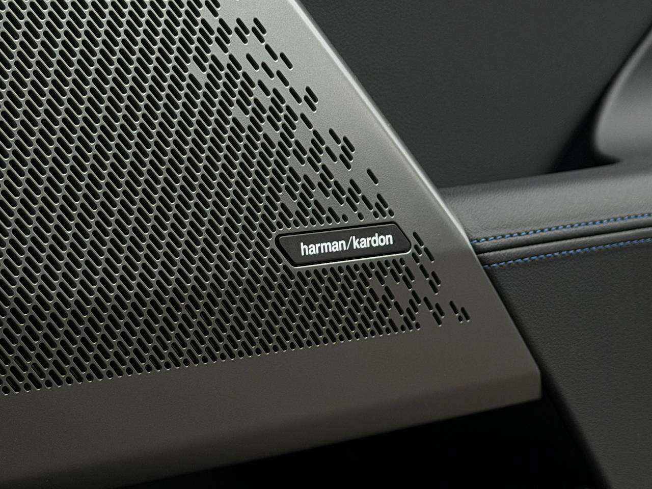 BMW 530 e MPACK PRO HARMAN KARDON HEADUP ICONIC GLOW — foto 25 van 25