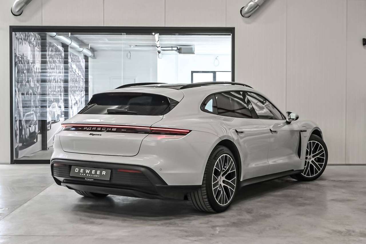 Porsche Taycan Taycan Sport Turismo FACELIFT-battery Plus-Sport design front-BOSE-ACC — foto 7 van 25
