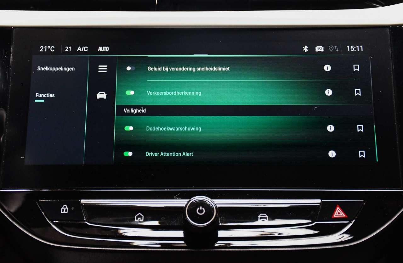 Opel Corsa-e e-Corsa 50 kWh GS Full Elektric - NAVIGATIE / CAMERA / BLIS / SMARTLINK / PDC / CC — foto 13 van 21