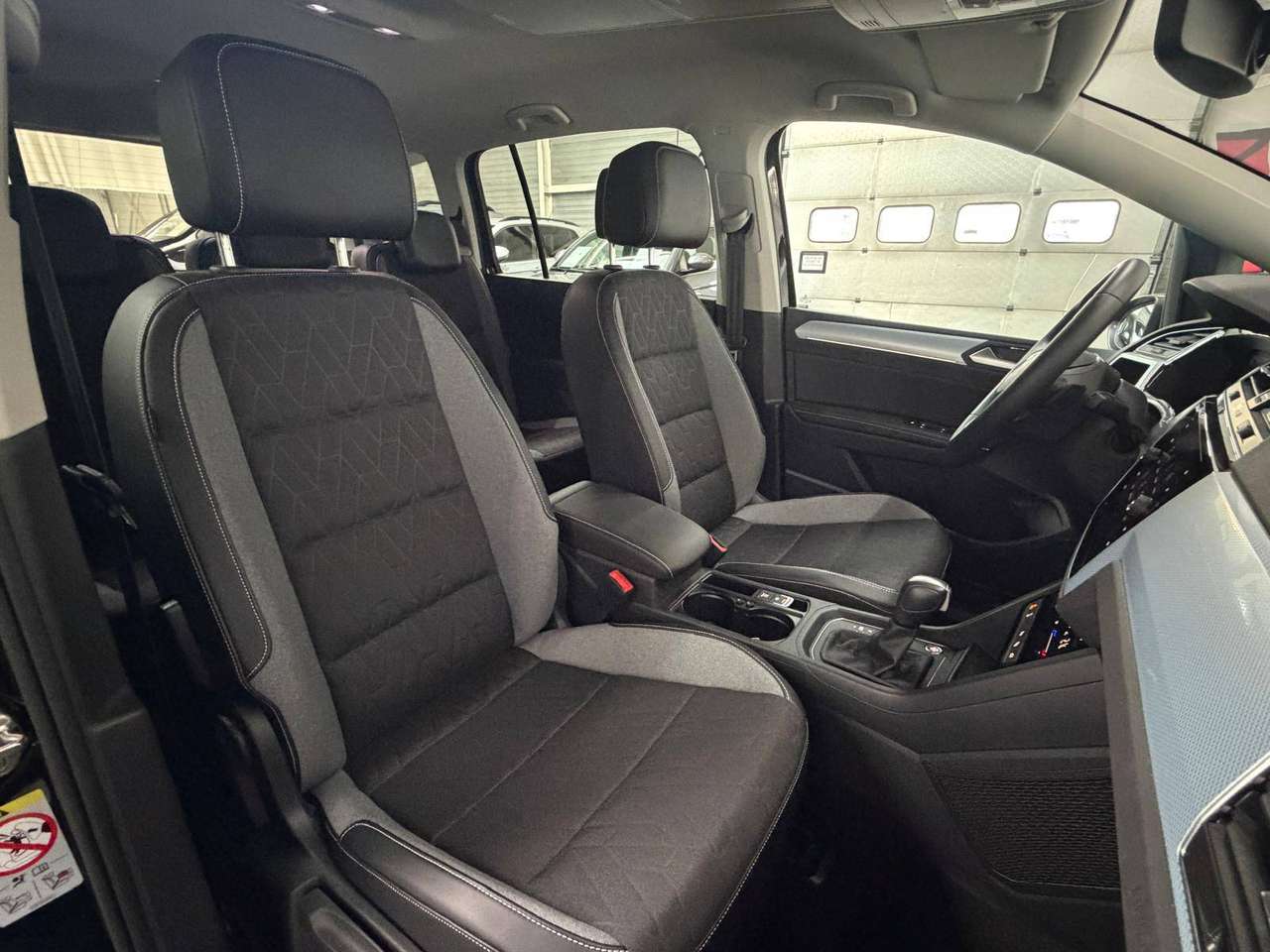 Volkswagen Touran 1.5 TSI DSG 7pl GOAL editie LED*NAVI*CARPLAY*PDC*TREKHAAK*ACC*3ZONE*DAB — foto 13 van 25