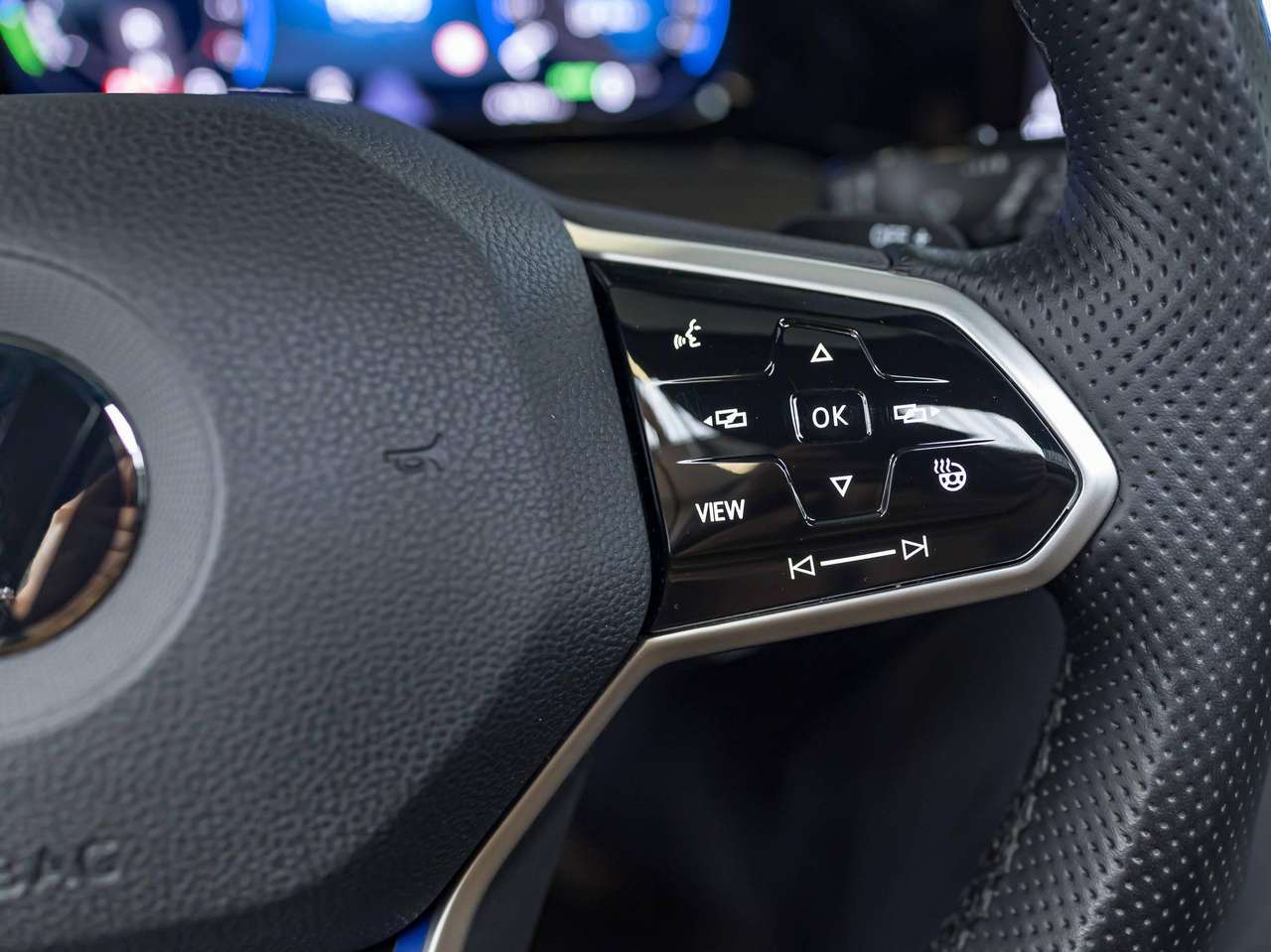 Volkswagen Golf GTE PANO|KEYLESS|STOELVERW.|SFEERVERL.|LA|ACC| — foto 23 van 25