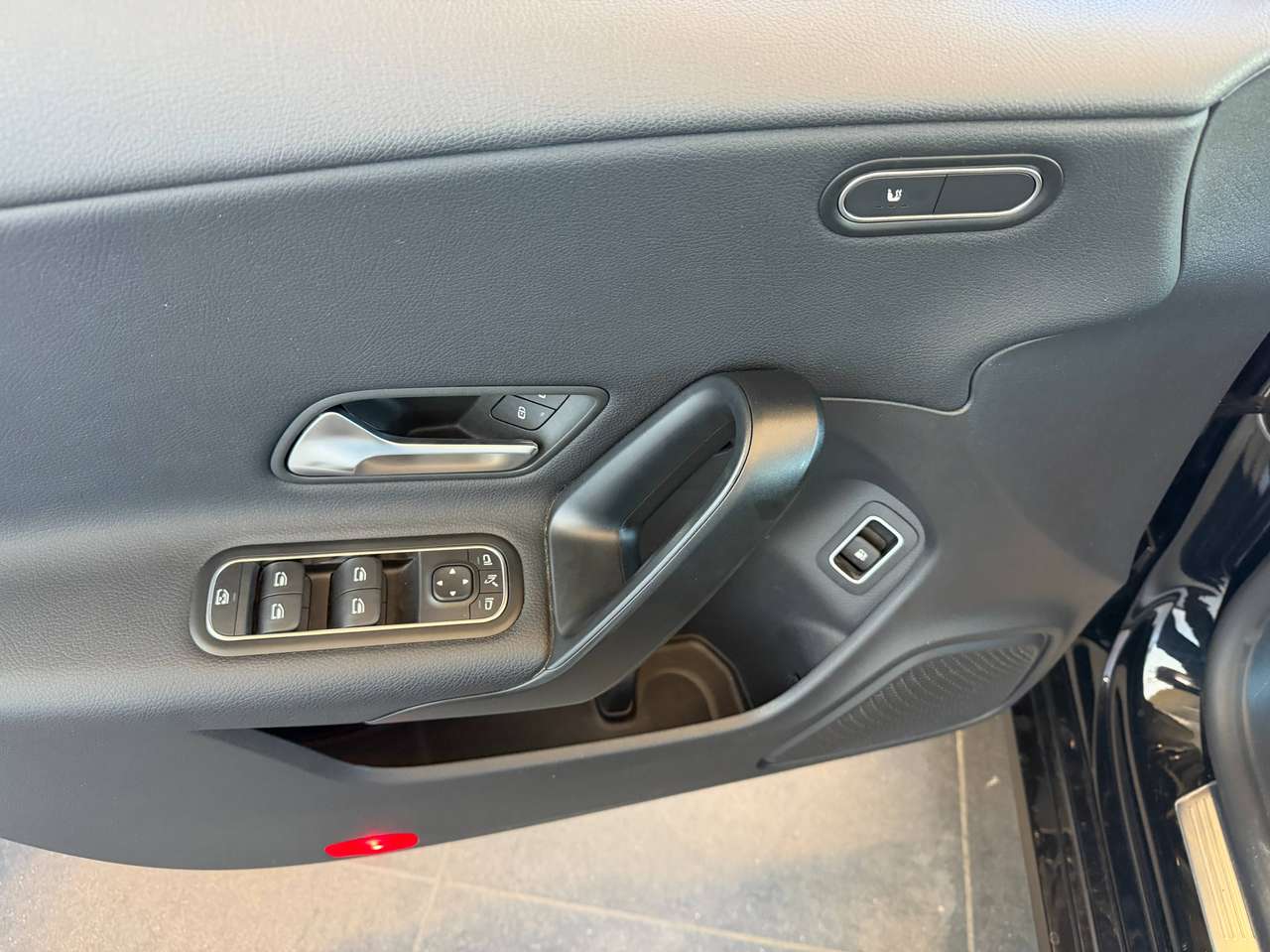 Mercedes-Benz CLA 250 250e SHOOTING BREAK PHEV AUTOMAAT — foto 23 van 25