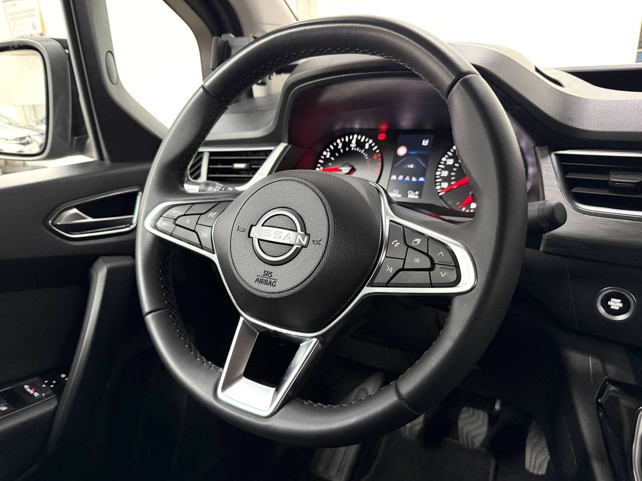 Nissan Townstar Townstar 1.3 DIG-T L1H1 Tekna 360°CAMERA*CARPLAY*LED*DAB*NAVI*CC*PDC*BLIS*LANE ASSIST — foto 21 van 25